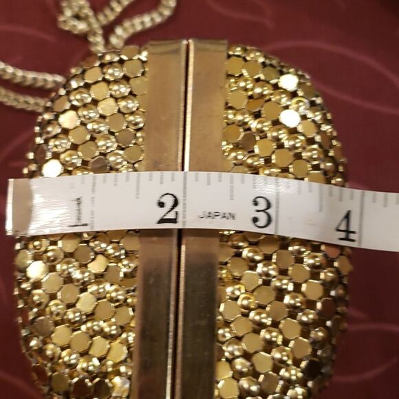 Vintage Goldtone Mesh Box Clutch Purse - Picture 10 of 11